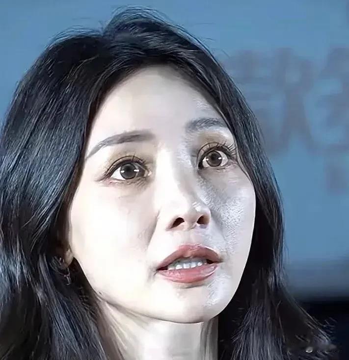 女明星的素颜状态，为什么还不如普通人呢，因为女明星们毕竟要天天拍戏，偶尔还要出