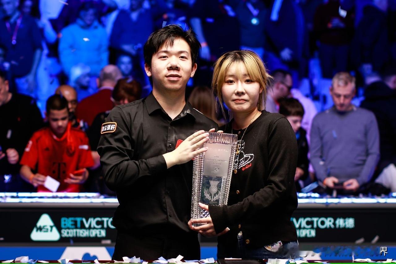 斯诺克最近10位首次获得排名赛冠军的选手：1：🏴󠁧󠁢󠁥󠁮󠁧󠁿杰