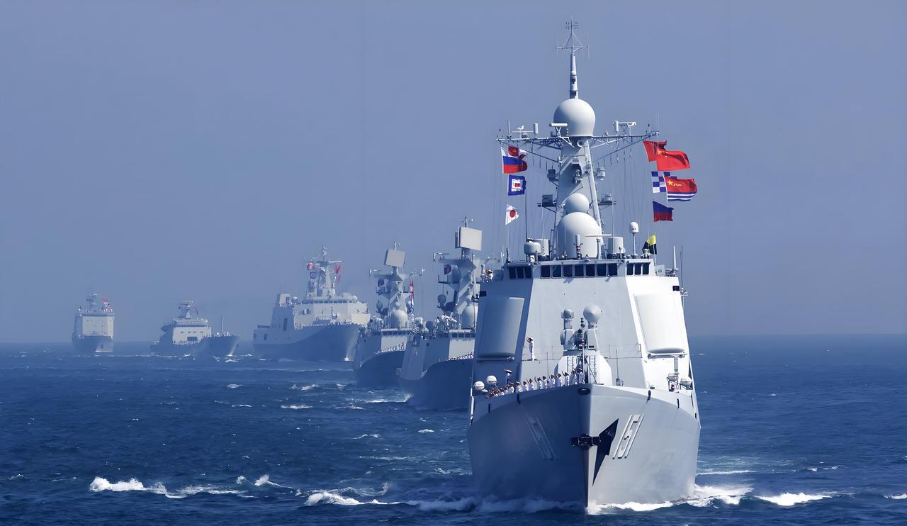 自从中国有了055大驱，很多人觉得中国海军已经无敌了，连美国都比不了。你要这么想