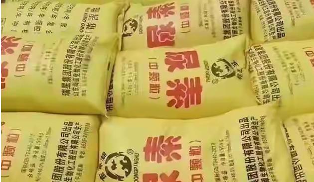 想拿中国尿素救春耕？先把欠中企的百亿欠款还了！否则一粒不售眼下正是春耕最关键
