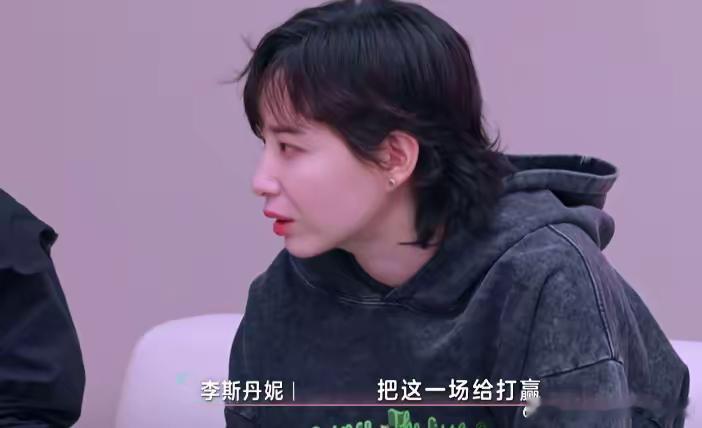 不知不觉间，《浪姐6》也已经更到第8期了。最新一期中，最受关注的无疑是师姐助演环
