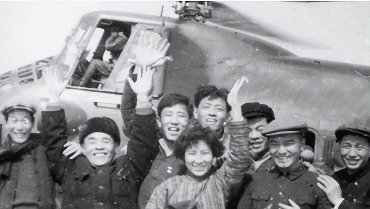 1938年，他在中共晋冀豫区委宣传部工作。1940年，被调到太行山剧团担任艺术指