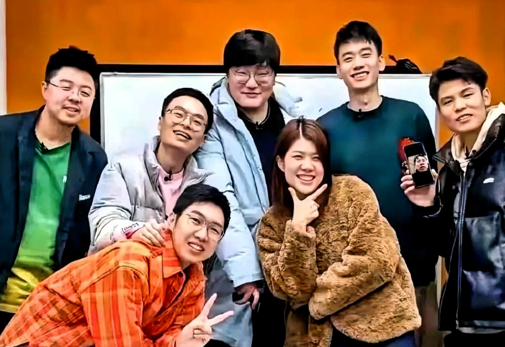 为什么人都走光了，呼兰和广智却死守笑果？李诞这一点太狠了在笑果文化风波不断、