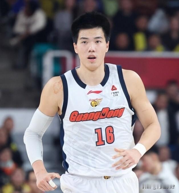 全民奋起送同曦5连败！广东87：71战胜同曦，看看球员数据，谁是赢球功臣？！