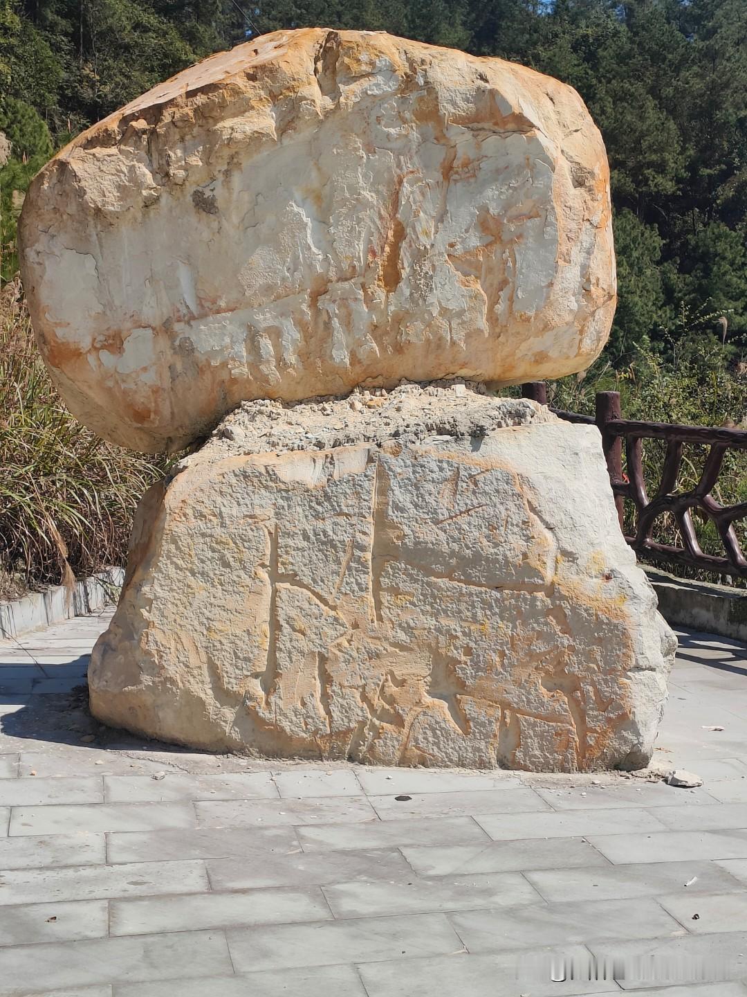 六七十年代，两个人能养活六七口人，如今却难养三口之家，这变化可太大了。以前经济