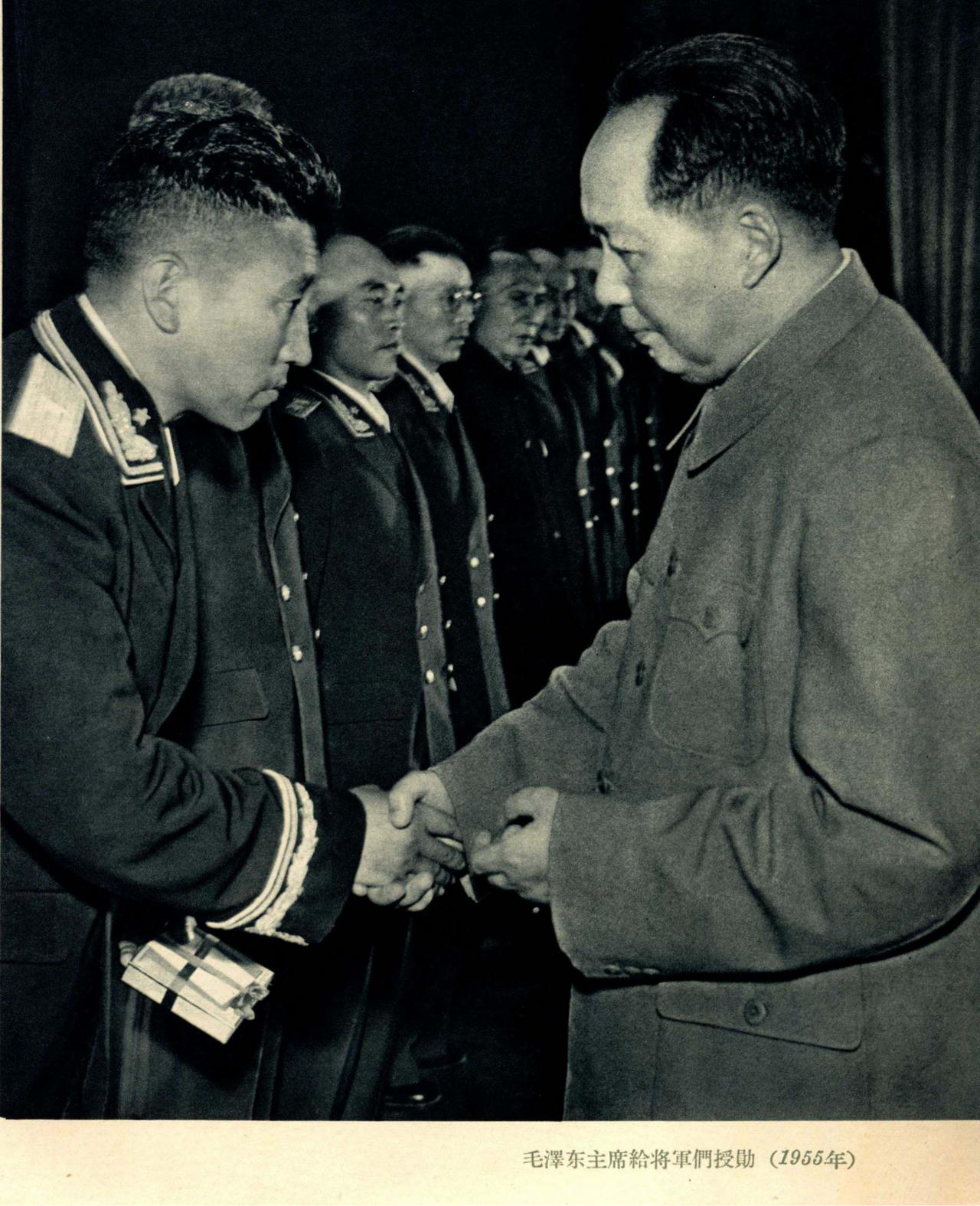 韶山-北京-井冈山-瑞金-遵义-瓦窑堡-延安-西柏坡-北京，没有毛主席就没有新中