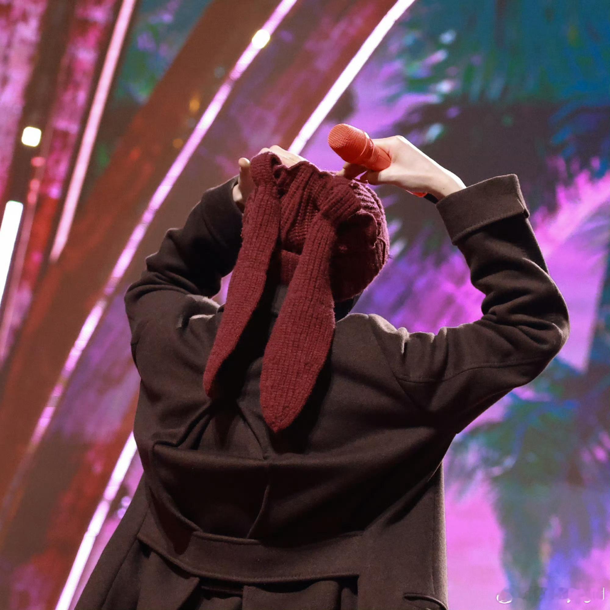 刘宇宁的2025巡演 🐾刘宇宁玫瑰丛生🐾摩登兄弟 早安，宁哥！新的一天开始