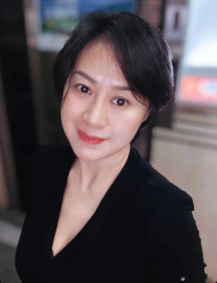 短发丈母娘​​​