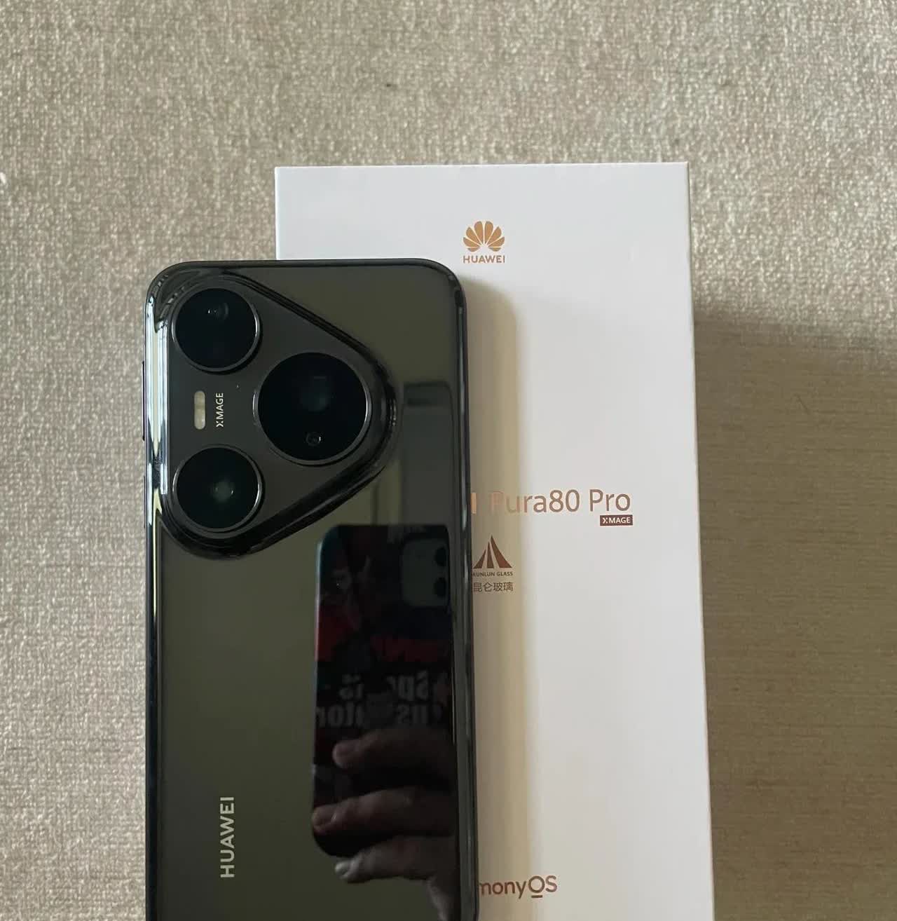 苹果终于转华为了，个人最简单真实感受：1:微信版本比较低很多功能服务都没有，