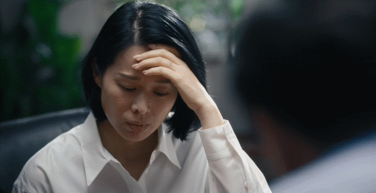 时差一万公里胡杏儿大结局哭戏看破防！胡杏儿用教科书级演技，演绎爱人离世的即