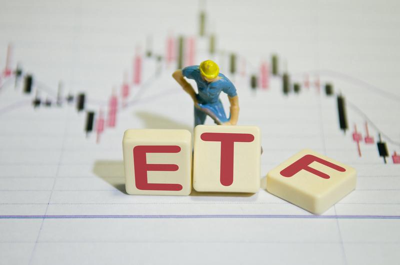 下周就是鸡肋行情！4000点附近才是指数ETF低吸点宽基ETF巨额成交显降温