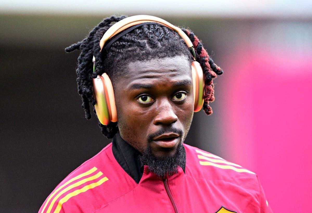 罗体：穆哈雷莫维奇、科内、迪亚比是国米三条线上的主要目标北京时间4月17日，根据