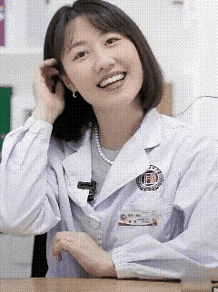 爱干净还如此阳光的主任，哪个人又能不喜欢呢！