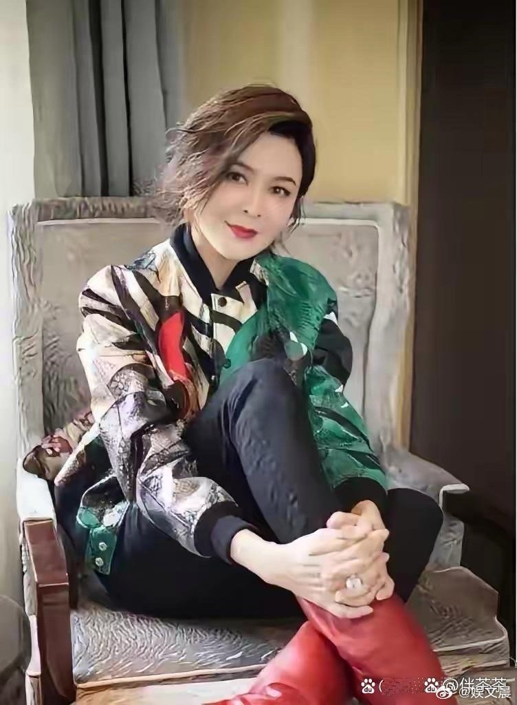 63岁关之琳状态太绝了，惊艳感拉满，说她36岁都有人深信不疑！