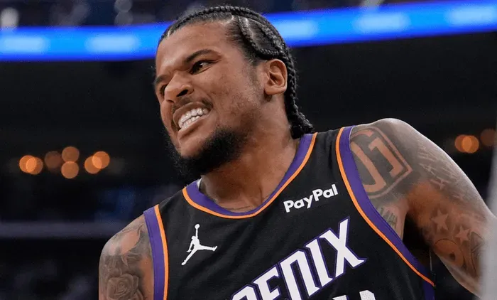 NBA附加赛太阳110-114不敌开拓者。赛后，杰伦-格林接受了采访。谈到吹