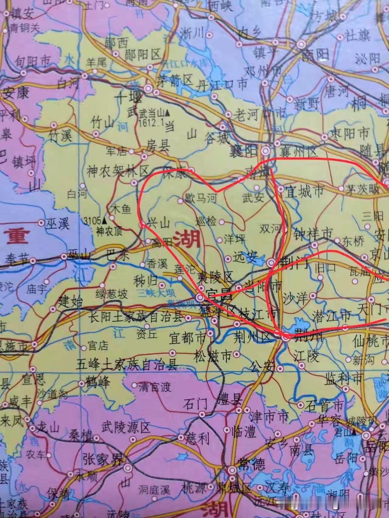明年上半年等兴宜高铁开通后，湖北中西部将形成“田”字形高铁格局。虽然从图形上看