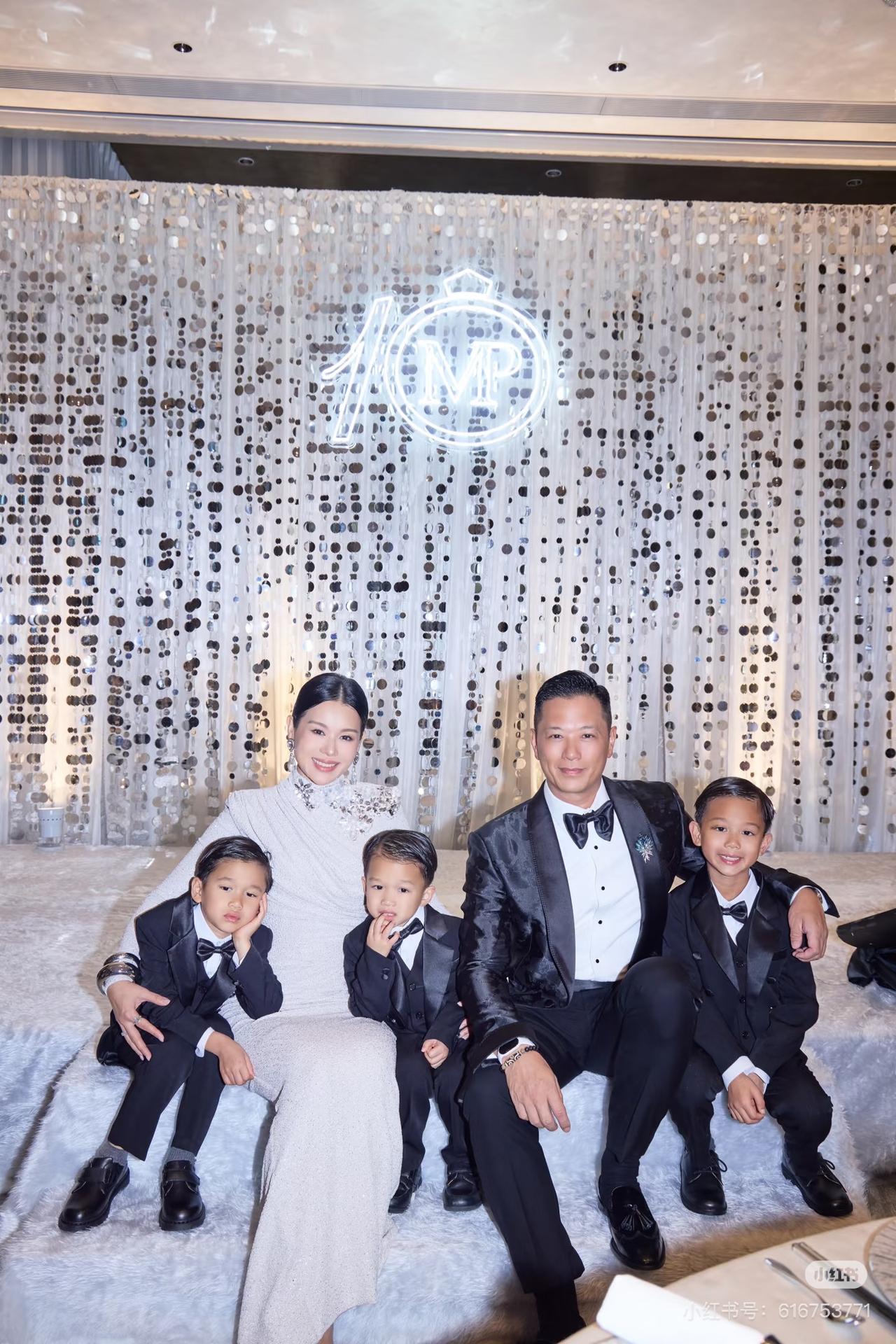 胡杏儿一家五口的幸福浓度太高了，不信你看这一家子，高颜值基因+日常互动直接甜