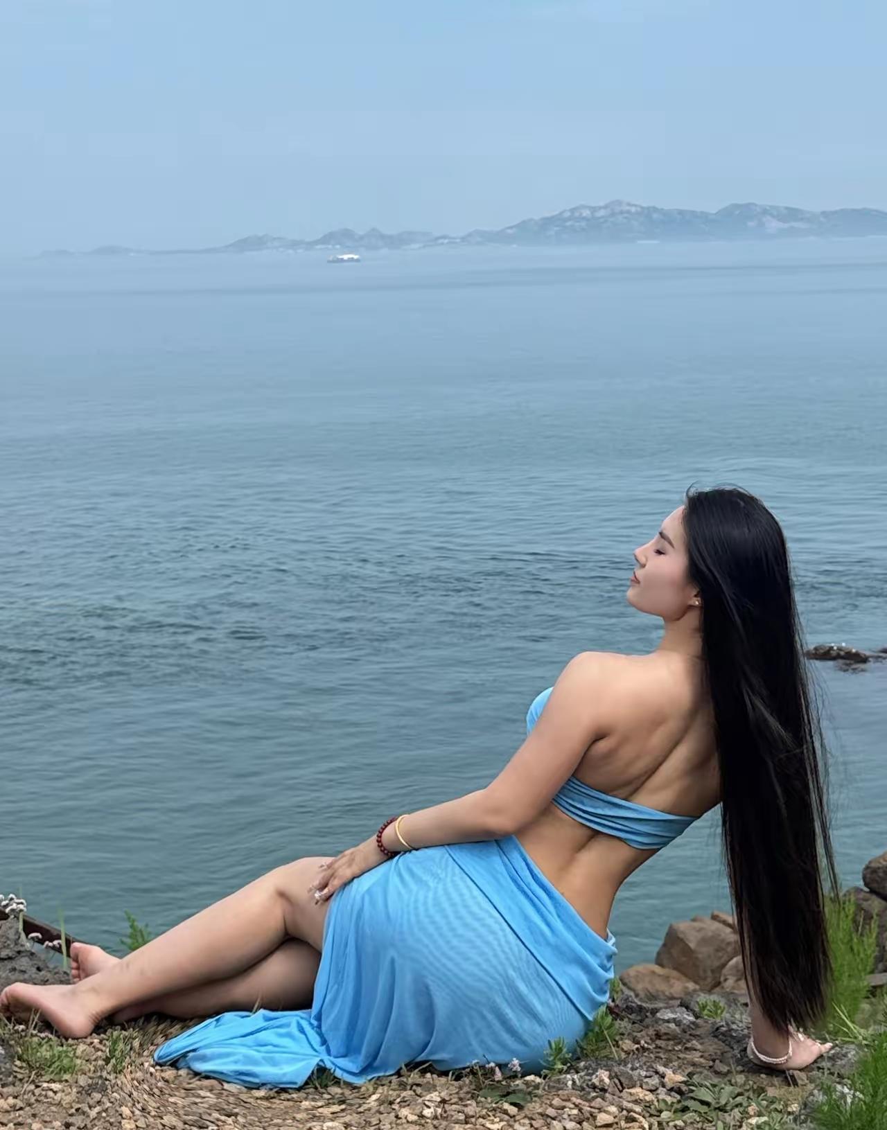 上联：清清楚楚不清楚，求下联？明明白白难明白