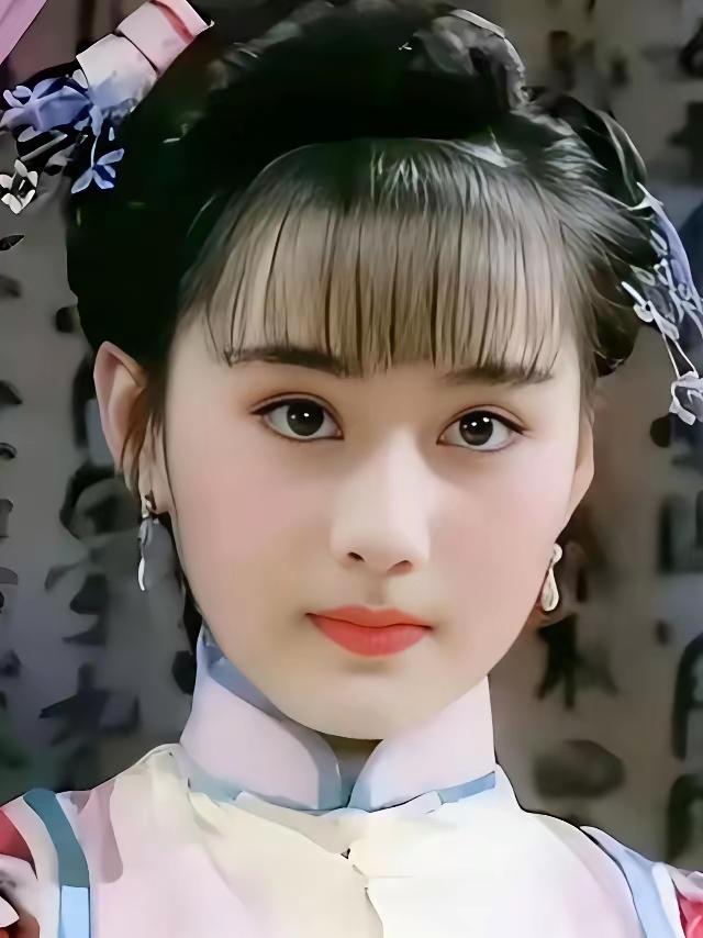 琼瑶最爱的两位美人第一位就是陈德容。琼瑶老早就看中了陈德容，彼时陈德容才只