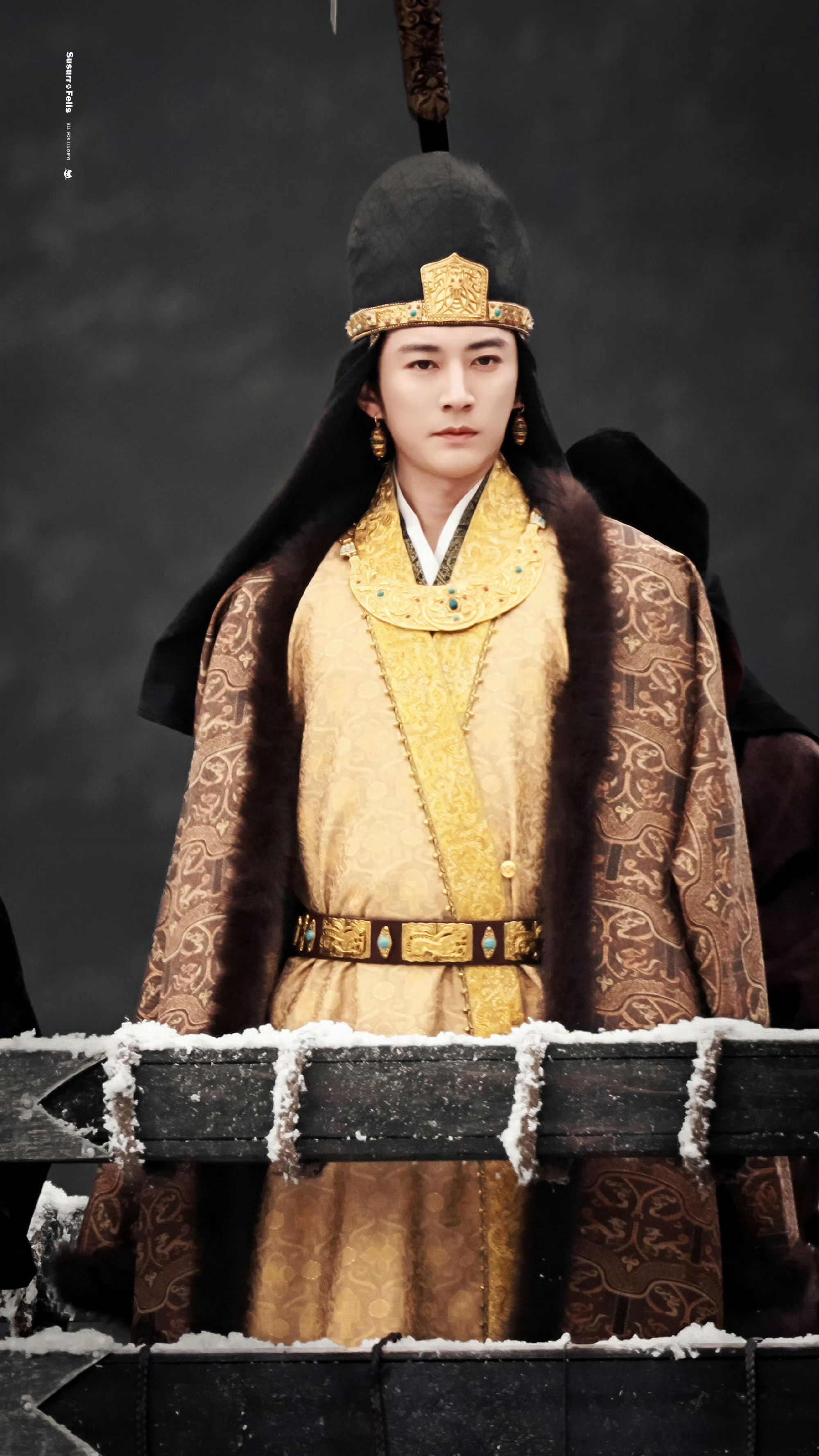 刘学义这造型还原历史，帅哥真的无惧妆造换了其他的演员，没一个人扛得住。