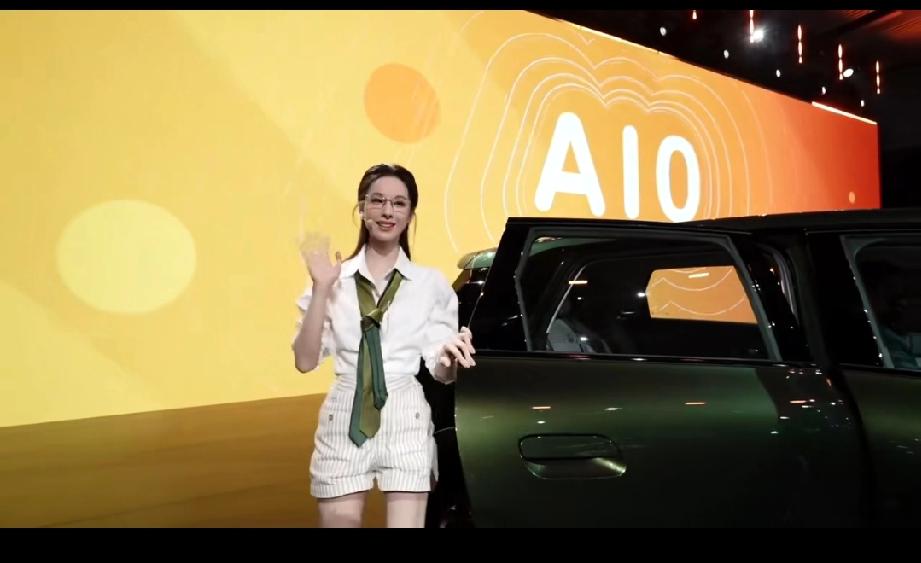 陈都灵零跑发布会。2026年3月26日晚，零跑A10“一路都很灵”全球上市发布