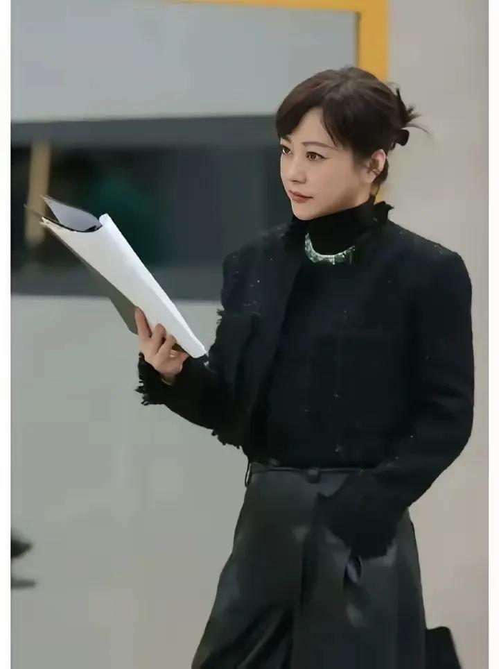 惊！郝蕾培训班收费竟低至这个数，真相令人肃然起敬你以为郝蕾办演员培训班是为