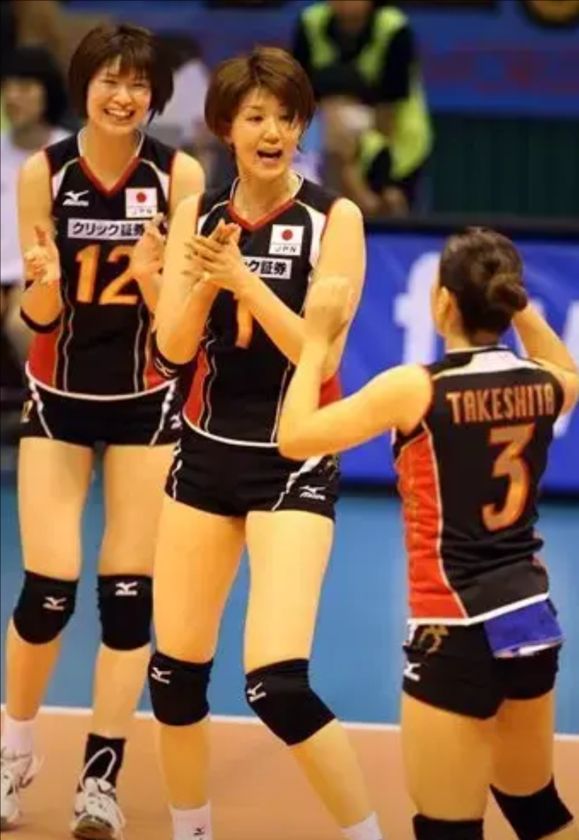 日本、波兰女排哪家强？女排世界最新排名日本第五，波兰第三。女排世联赛最新排
