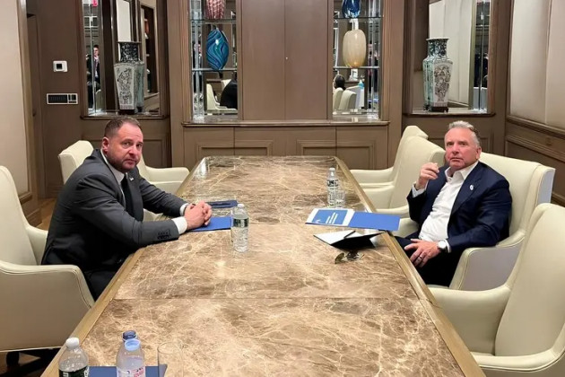 叶尔马克与威特科夫在土耳其的谈判因腐败丑闻被取消。原定在美总统特使史蒂夫·威特科