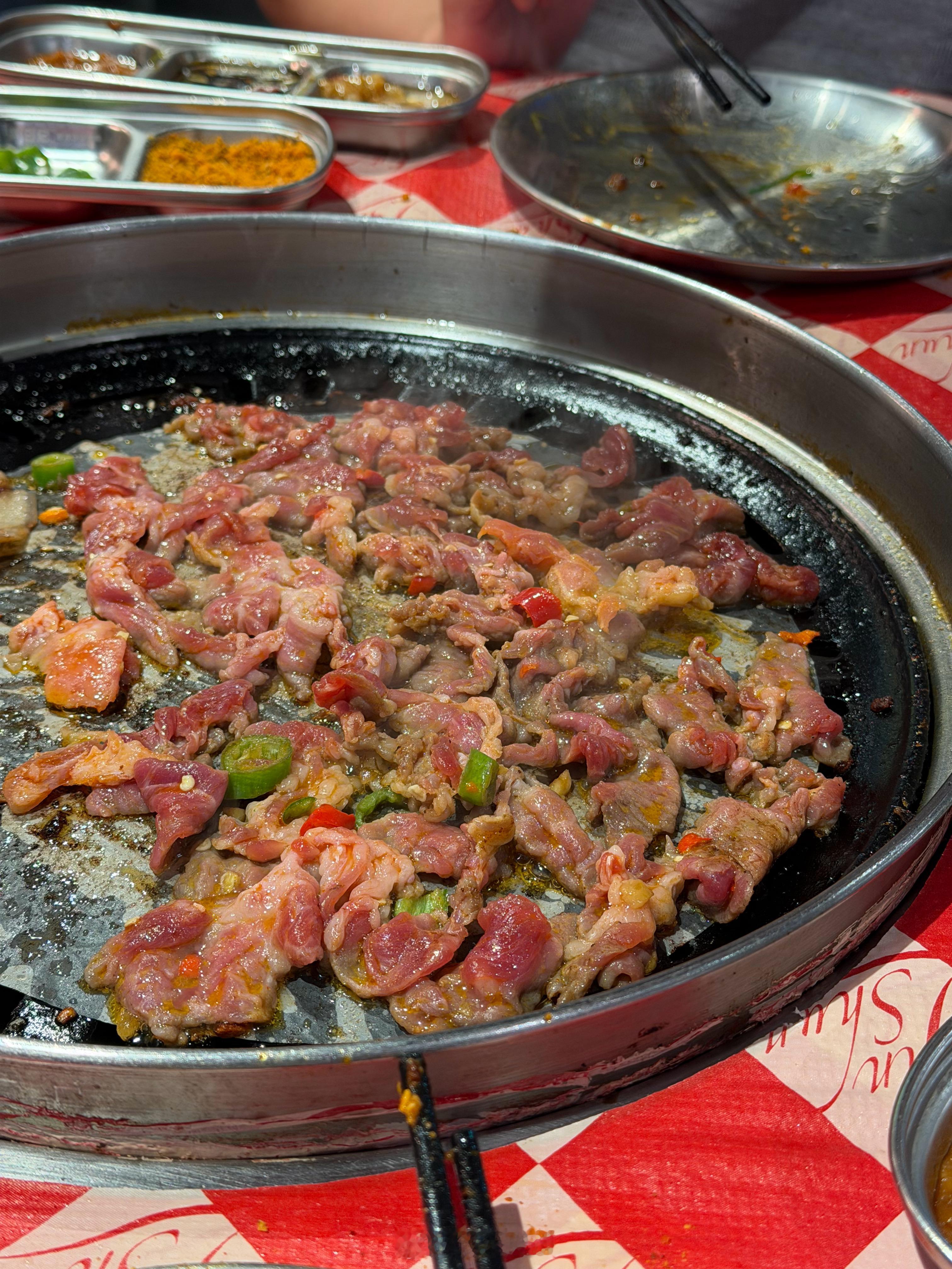 吃了那么多家自助烤肉只有这一家的牛肉是最真最好吃最香最有牛味的[爱心]​​​