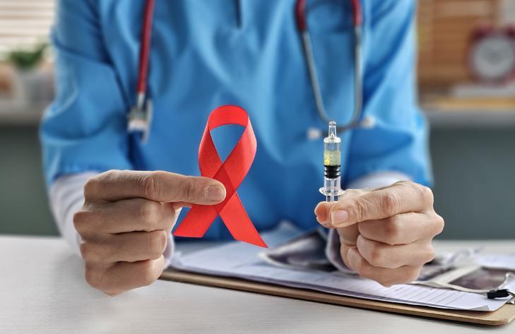 人有没有艾滋病，看嘴巴就知？医生：有艾滋的人，嘴巴有6种表现口腔其实是免疫系