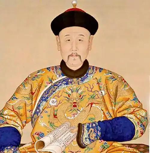 雍正为什么传位给乾隆？聪慧过人：乾隆自幼展现出非凡的智力，5岁能诵诗书，13岁精