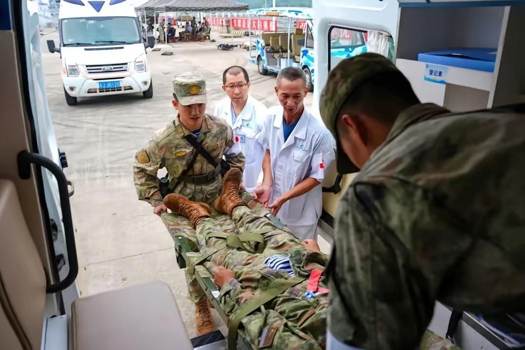 不是演习，是预演。南部战区海军最近一场演练，不打对抗，专攻“母港被炸后怎么办