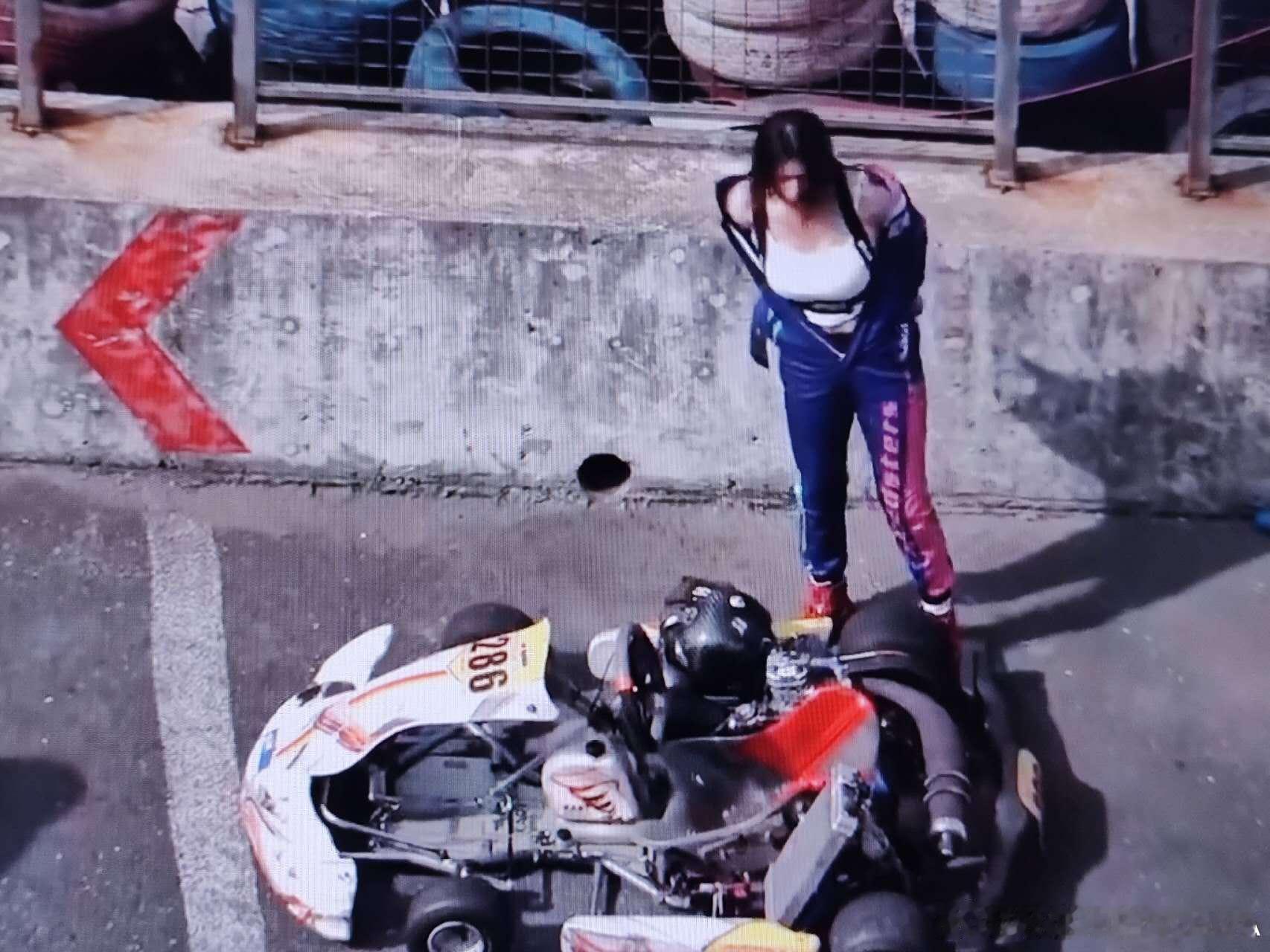 成绩还可以​​​