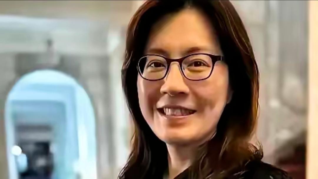 终生追责，该！近日，一位名叫陈舒怡的检察官成为舆论的焦点，她的所作所为让无数人