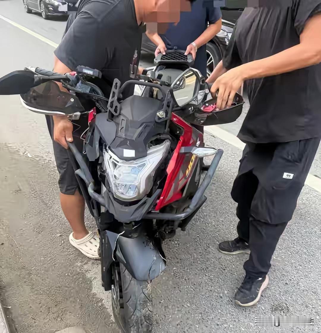 千万别高估人性！山西朔州，一31岁女子和32岁男子举办了婚礼，也发生了夫妻关系，