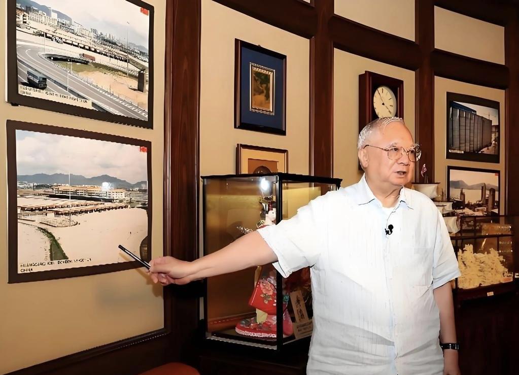 90年代，香港富商胡应湘花30亿承建了虎门大桥，他豪言：等收回成本后，我就把这座