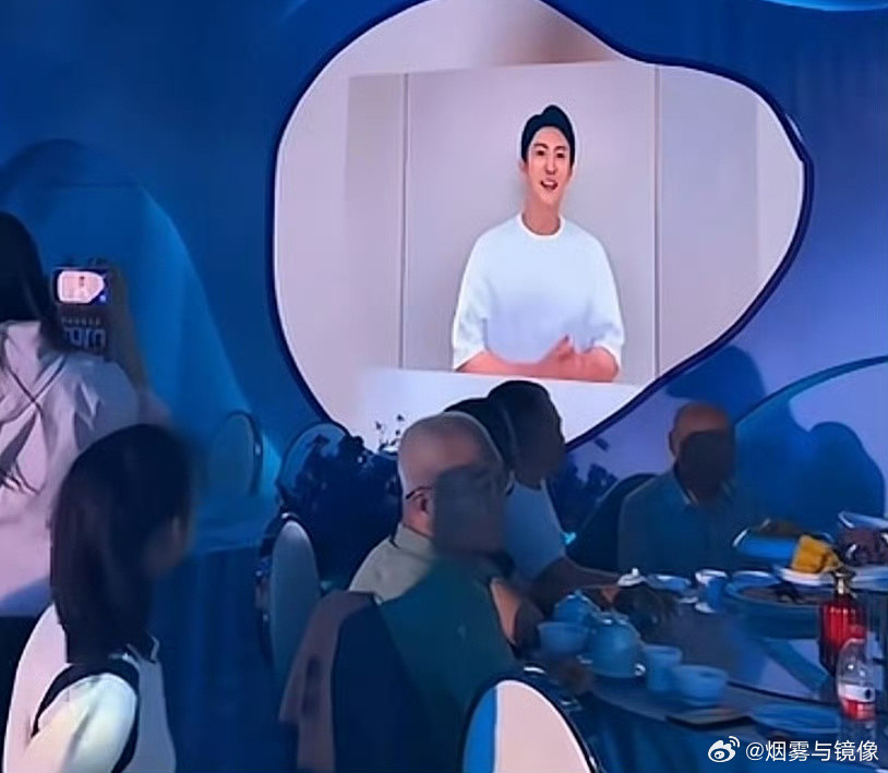 关晓彤助理与黄景瑜发小结婚了我的天这也太艺术性了哈哈哈哈哈哈哈关晓彤助理和黄景