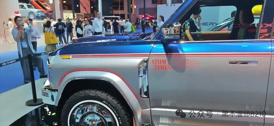 奇瑞的大号icar，这外观有点意思啊