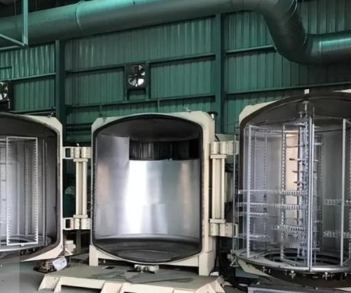 “中国造出了比‘光刻机’还要贵的大国重器！10亿一台！比光刻机还金贵的OLED蒸