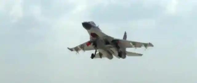 美军发现一奇怪现象！中国拦截美军的主力机，不是“战力天花板”歼-20，也不是多面
