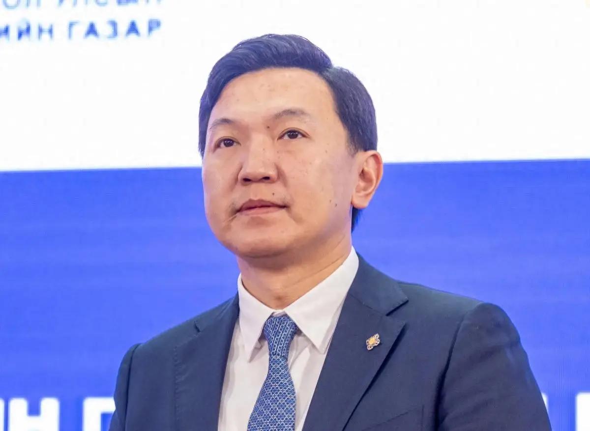 蒙古国取消会议涨过路费，过苦日子背后是财政真的撑不住了。8月6日，蒙古国新任