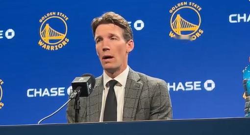 金州勇士邓利维说他不打算交易巴特勒的合同，他相信巴特勒会在下个赛季的某个时候恢