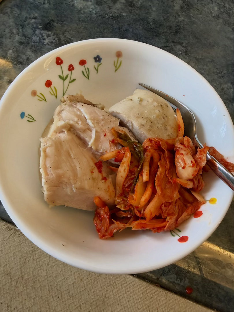 今天没什么胃口就吃点鸡胸肉🍗✨​​​