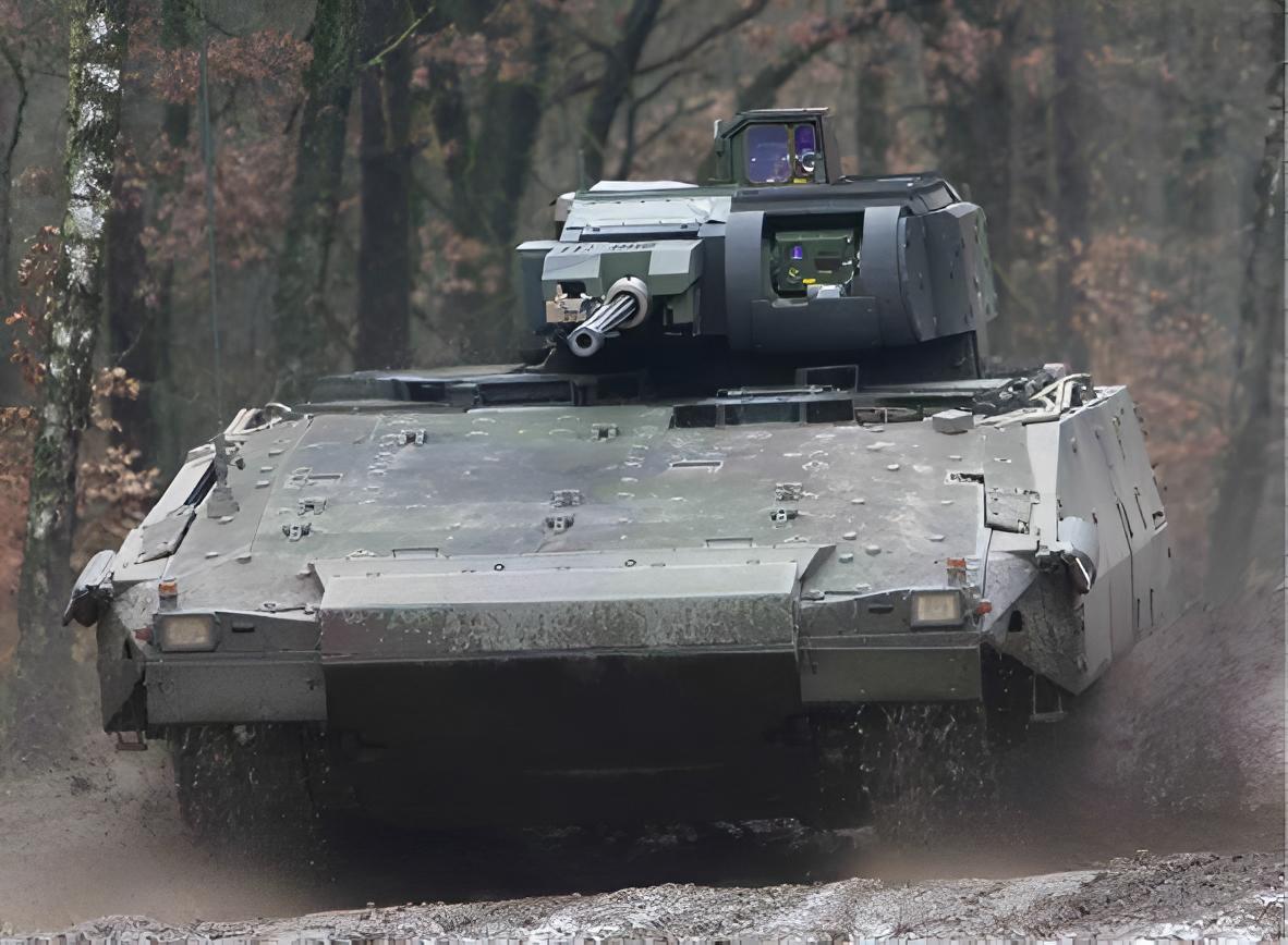 每天认识一件兵器德国“美洲狮”步兵战车“美洲狮”（Puma）是德国正在研制的一