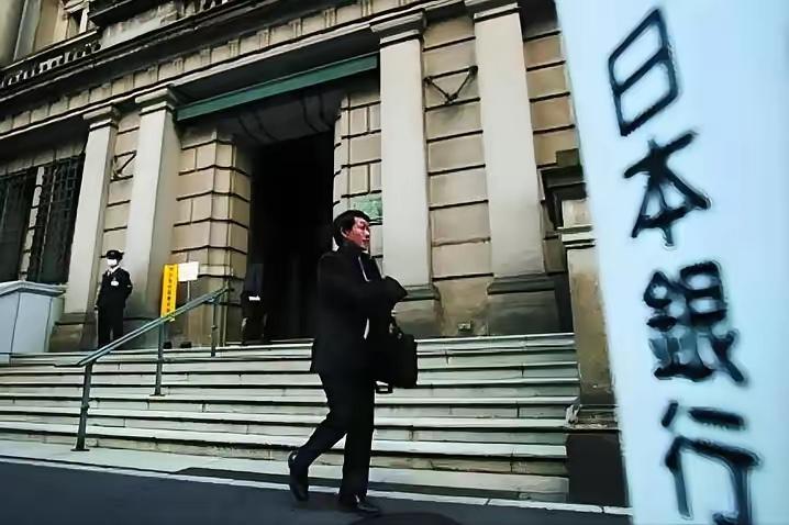 全球好像在押注日债爆雷日元汇率在日本央行连续干预下还是在涨，全世界资本默契的