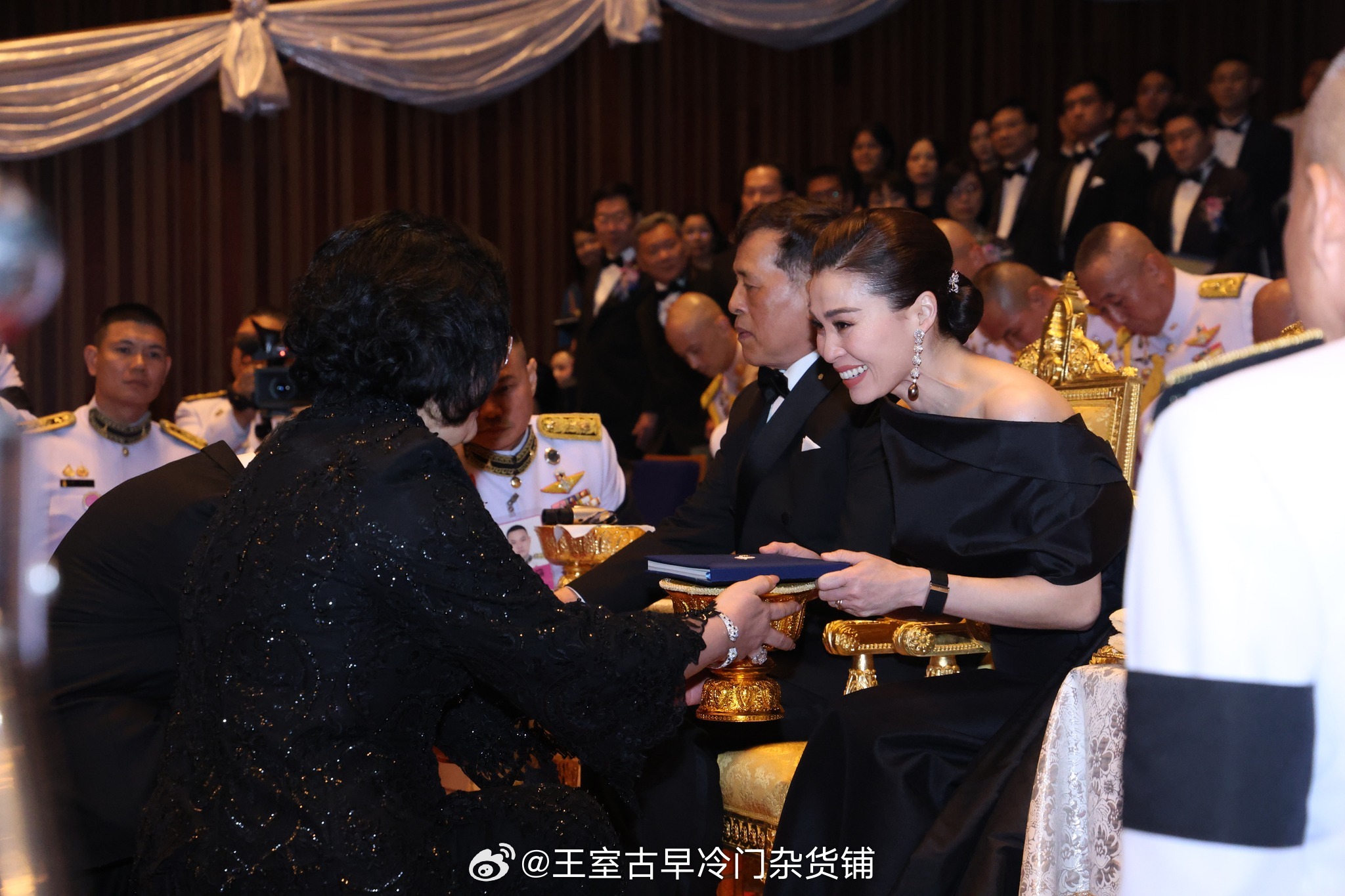 王室王室泰国王室素娘娘2026年3月7日，狗哥素娘娘观赏音乐会。我感觉好多瓜友