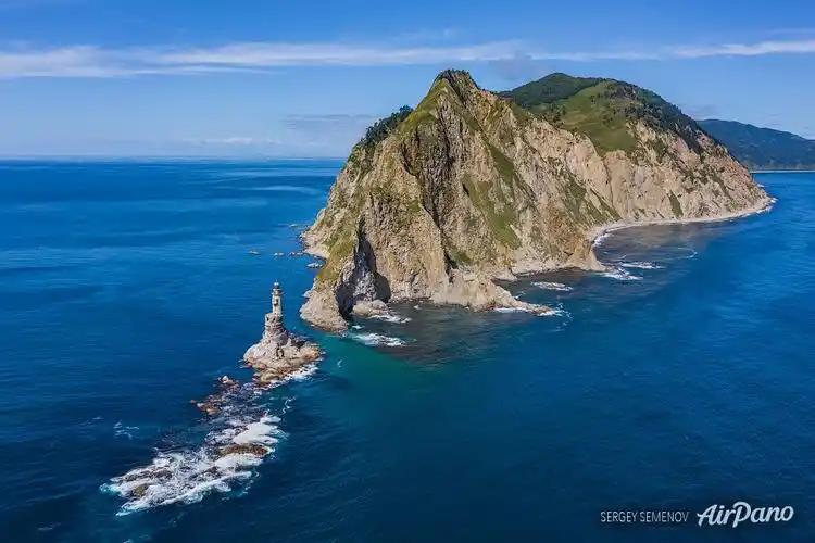 俄罗斯想用库页岛的开采权来换中国的055万吨大区，计划能成真吗？如果换了，中国