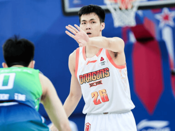 庞峥麟场均22.8分投篮59.4%, 得分本土第一、命中率本土第二