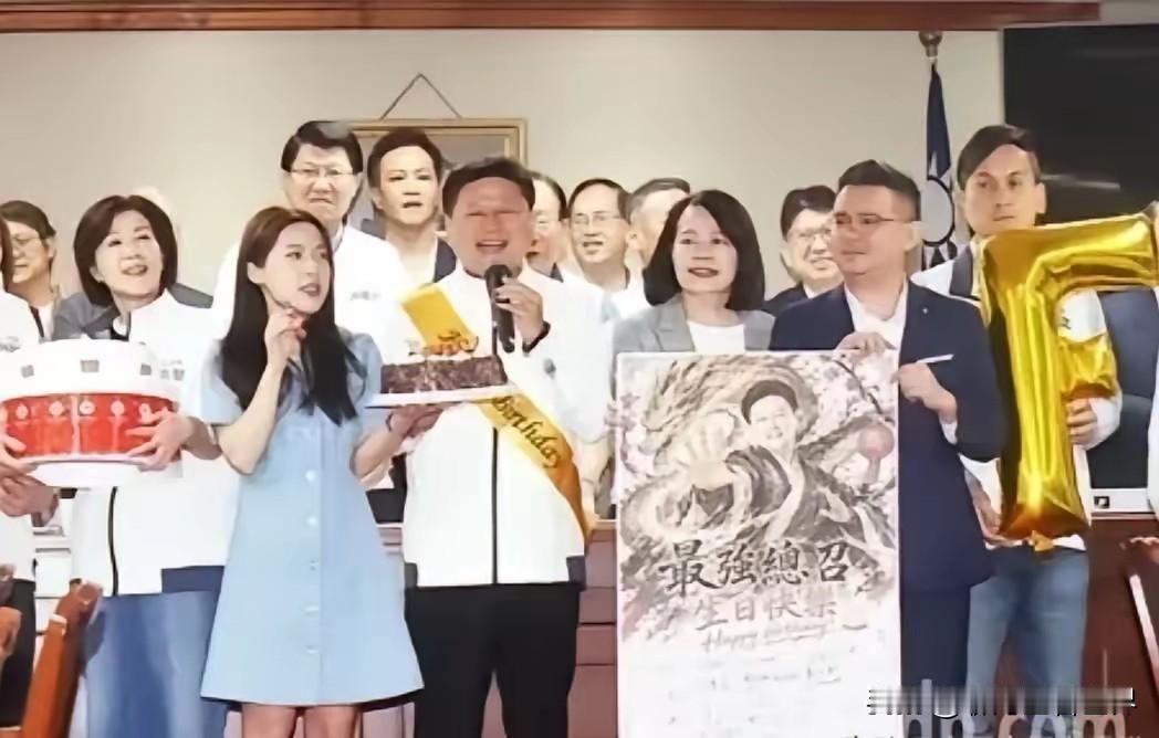 轰轰烈烈的岛内军购预算金额终于结束了。那么谁是赢家，谁是输家呢？聊湾区看世界盘点