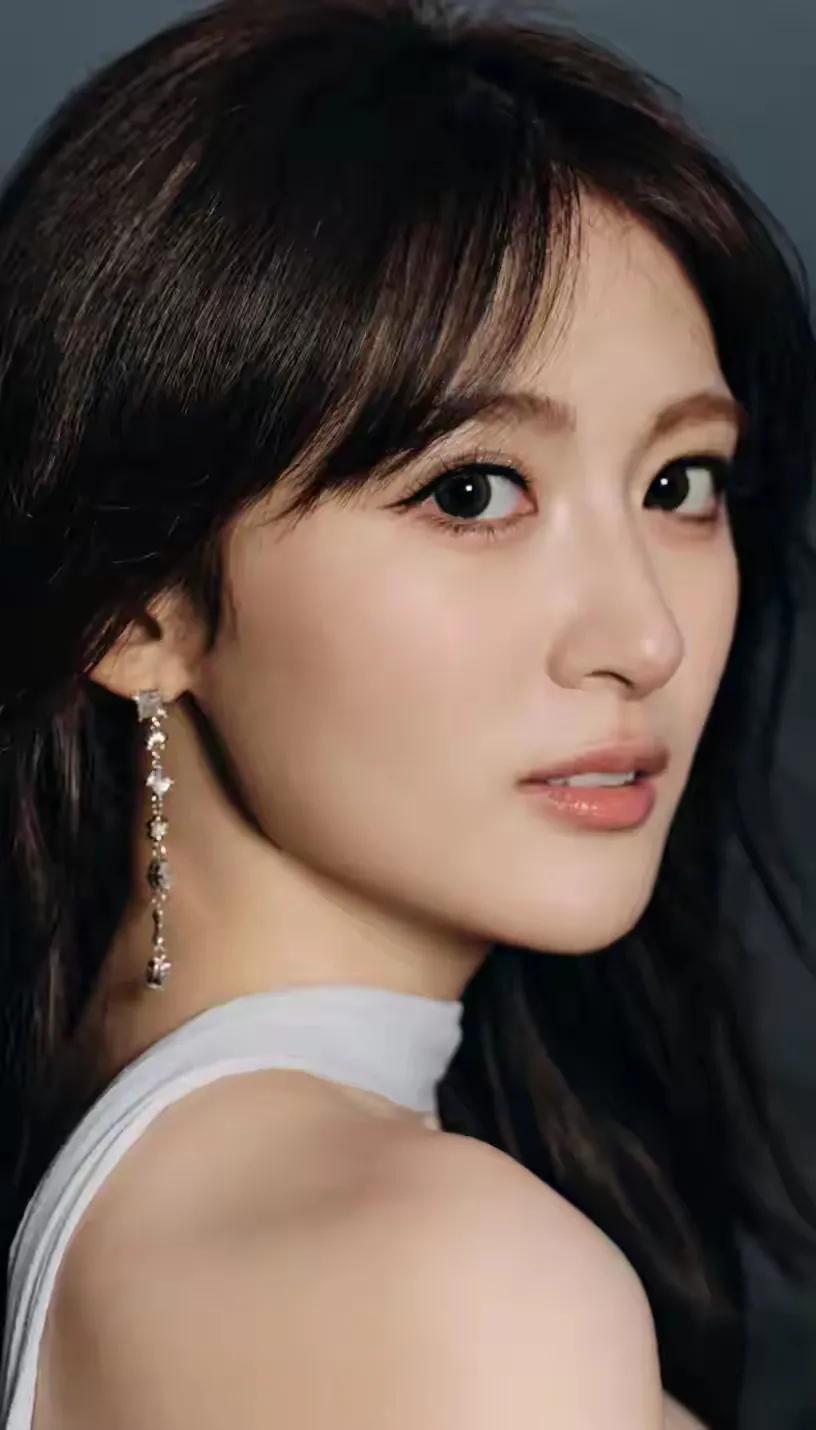 什么样的女人让男人看了就心动你最喜欢的花是什么花顶级魅力女人怎样提高自己的情